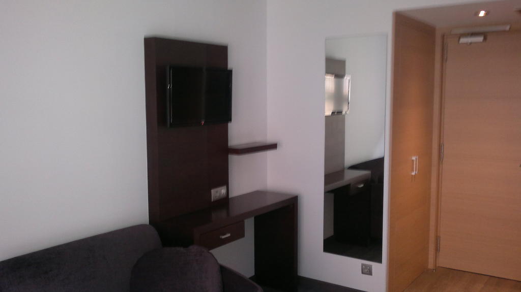 Hotel 9 Sant Antoni ريب دي فريزر الغرفة الصورة